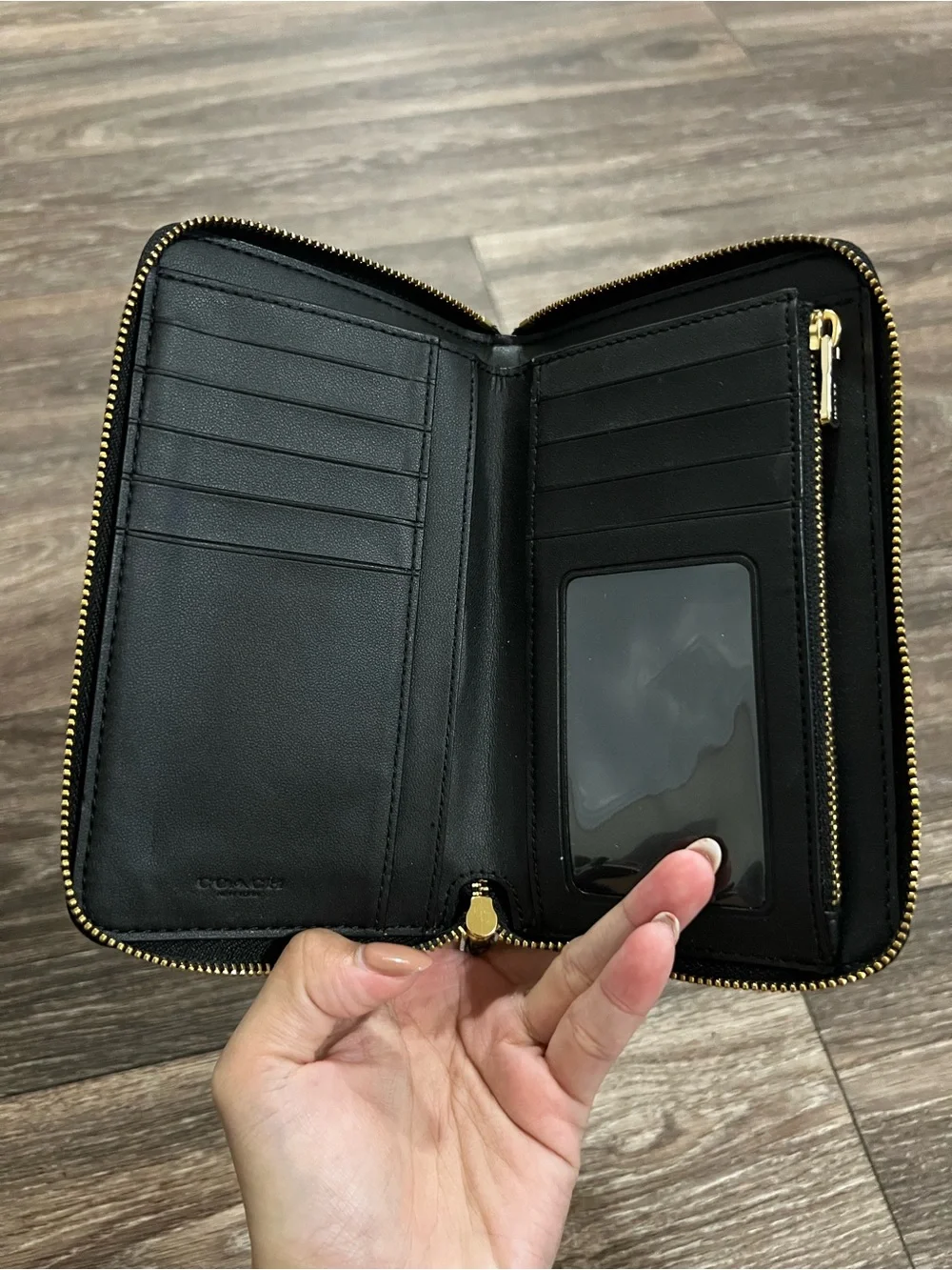 COACH Medium ID Zip Black Quilted Leather Wallet